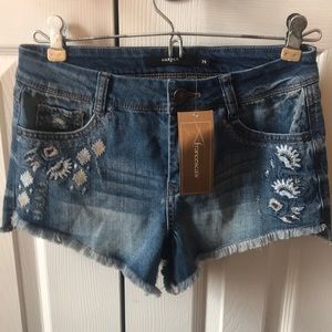 Francesca’s Harper mid rise denim frayed shorts